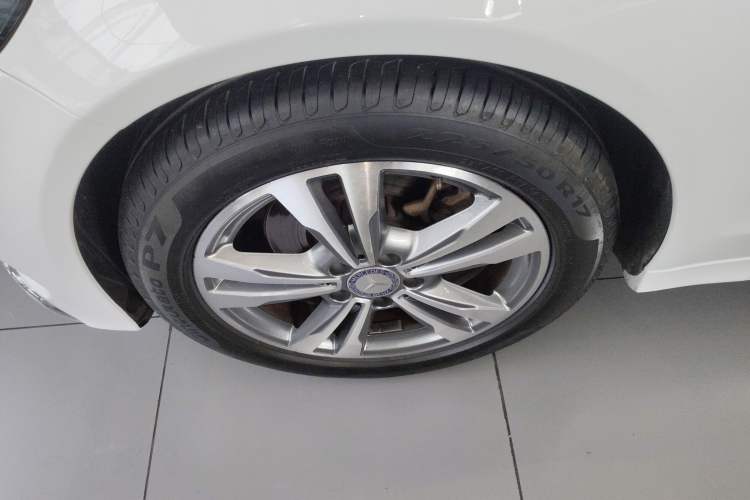 Used Mercedes-Benz C-Class 2016 C 200 L Sport Edition Left Front Wheel Hub