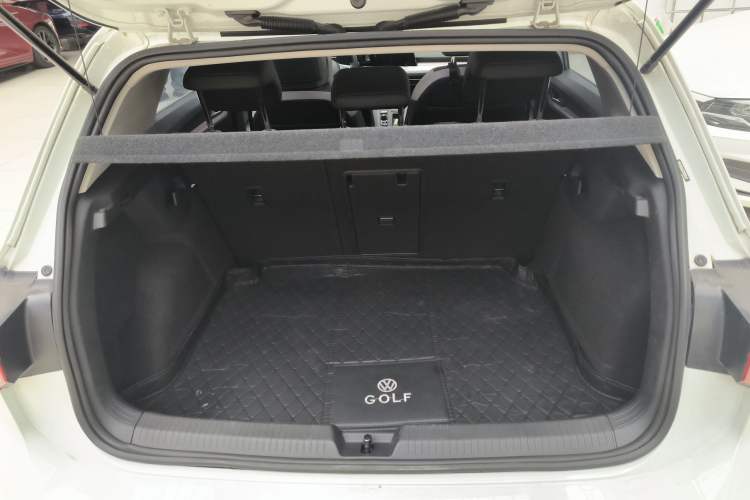 Used Volkswagen Golf 2023 280TSI DSG Pro Trunk