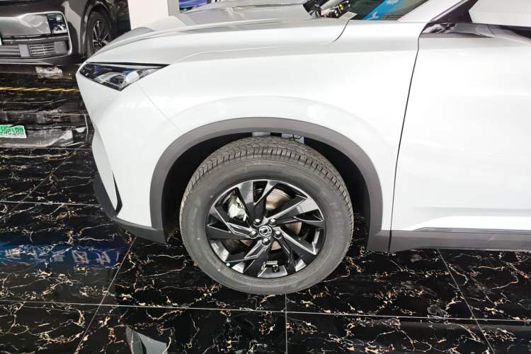 Used Dongfeng Aeolus SKY EV01 2025 530 km AIR Elite Edition
