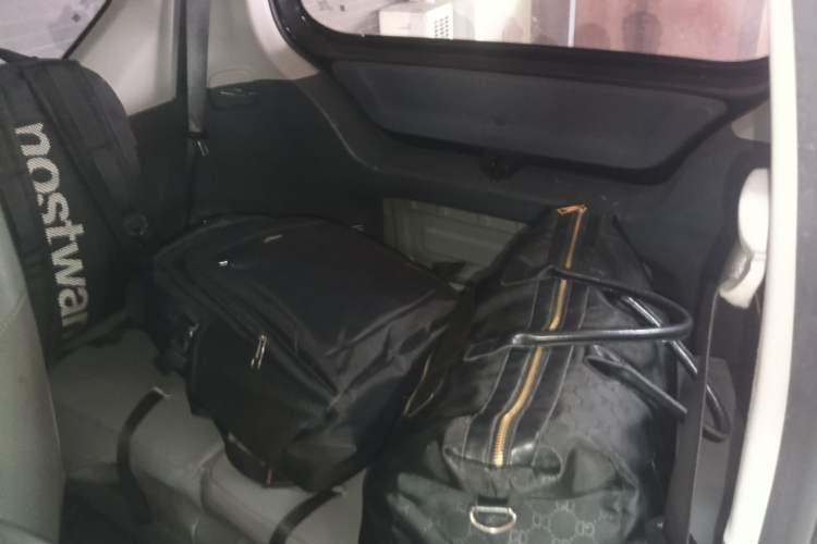 Used Wuling Hongguang MINIEV 2022 Macaron Premium Model – Lithium Iron Phosphate Left Rear Seat