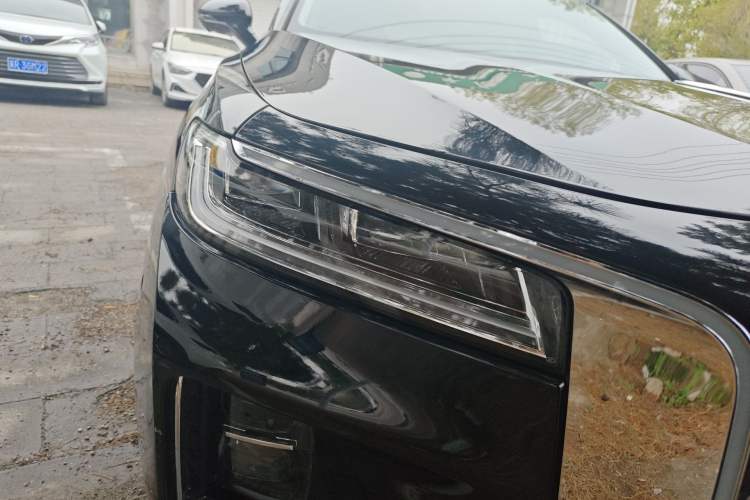 Used Hongqi H9 2020 3.0T Smart Connect Flagship Edition Right Front Headlight