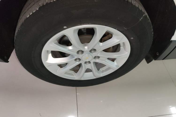 Used Chevrolet Equinox 2019 535T Automatic Chijie Edition China VI Right Rear Wheel Hub