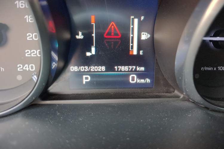 Used Land Rover Discovery Sport 2016 2.0T SE
