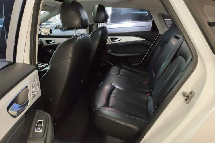 Used Rising ER6 2020 620 km Smart Edition Left Rear Seat