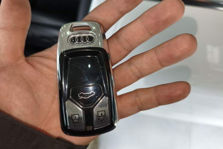 Used Audi A4L 2020 40 TFSI Fashion Dynamic Model