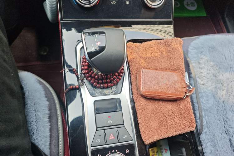 Used JETOUR X70 C-DM 2024 Far Voyage PRO 7-Seater Gear Lever