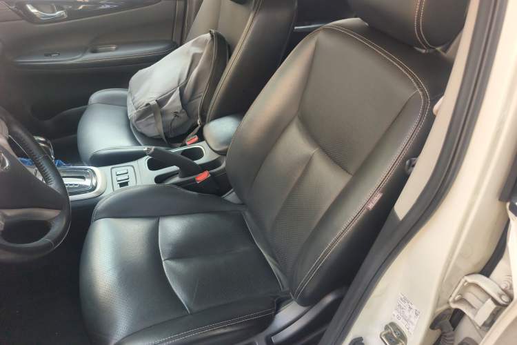 Used Nissan Tiida 2016 1.6L CVT ZhiZun Edition Left Front Seat