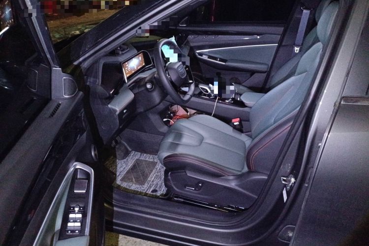 Used Geely Auto Emgrand X7 Sport 2024 1.5TD Smart Connect+