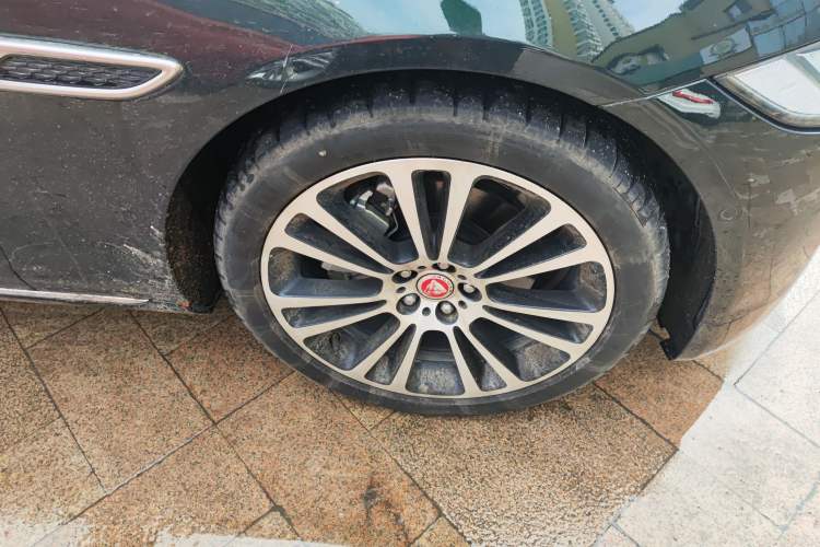 Used Jaguar XFL 2023 XFL 2.0T P250 Two-Wheel-Drive Luxury Deluxe Edition
