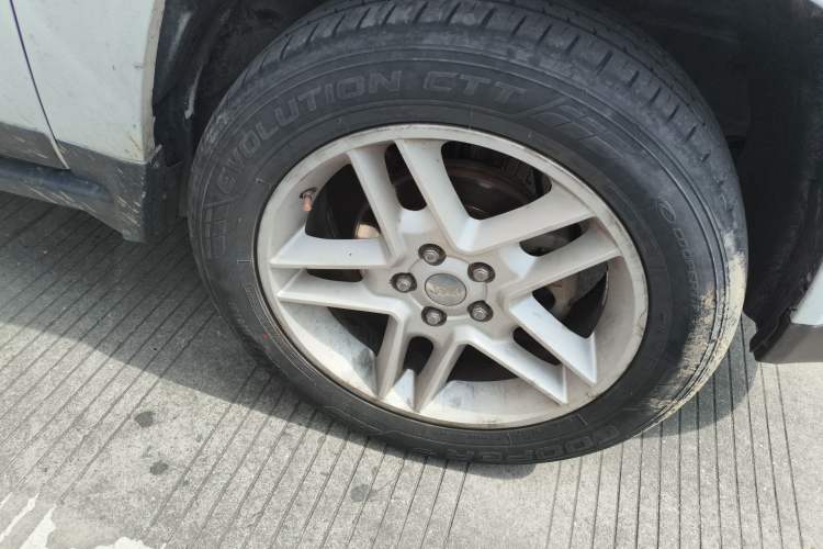 Used Jeep Compass 2013 2.0L two-wheel drive luxury version
