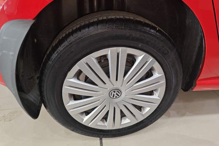 Used Volkswagen Polo 2016 1.6L Automatic Comfort Model