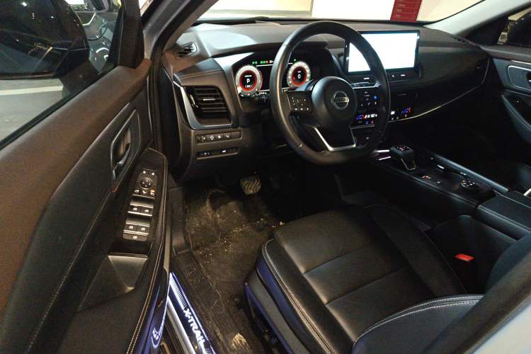 Used Nissan X-Trail 2021 VC-Turbo 300 CVT 4WD Ultimate Edition Driver Seat