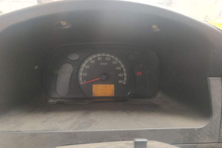 Used Wuling Zhiguang 2013 1.0L Practical Version