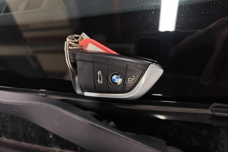 Used BMW 3 Series 2021 325Li M Sport Shadowline Package
