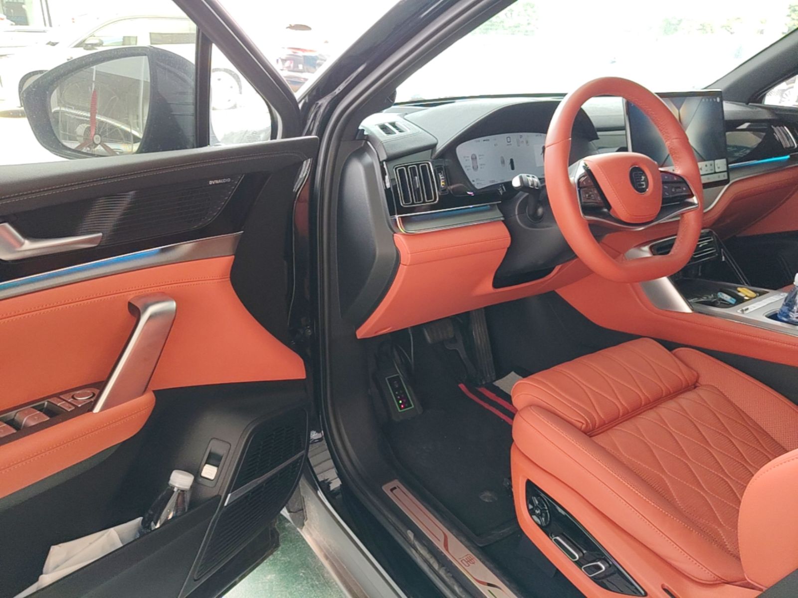 BYD Tang New Energy 2025 Model Smart Drive Version DM-i 175KM LiDAR Flagship Version — снимка 18