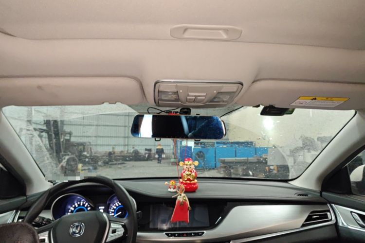 Used CHANGAN Eado 2019 High-Energy Edition 1.6L GDI Manual Pioneer Model China VI Standard