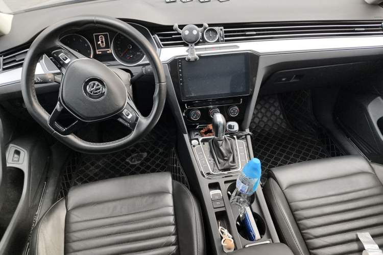 Used Volkswagen Magotan 2018 330TSI DSG Advanced Model