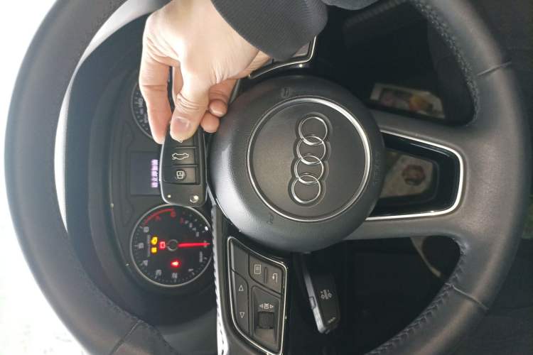 Used Audi Q2L 2021 35 TFSI Fashion Dynamic Model
