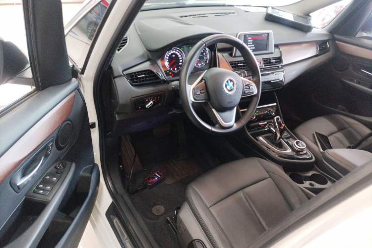 Used BMW 2 Series Gran Tourer 2019 220i Leading Model
