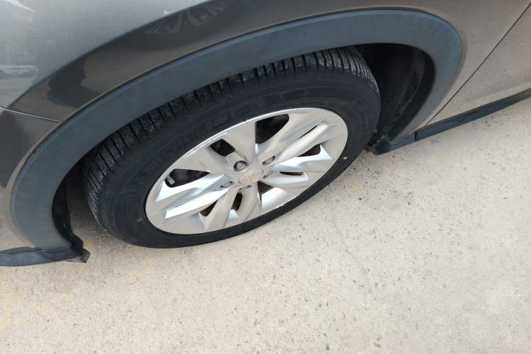 Used Chevrolet Orlando 2020 Mild Hybrid 530T Automatic Enjoyment Edition (5+2 Models) Exterior 4