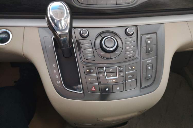 Used Buick GL8 2011 2.4L LT Luxury Business Executive Edition Gear Lever