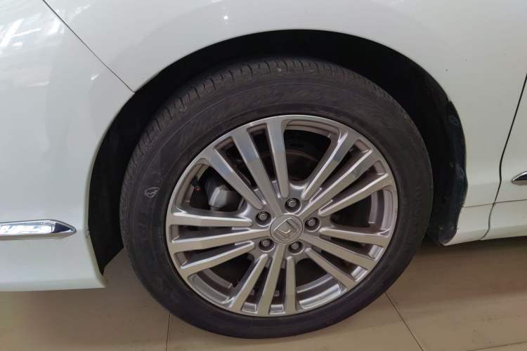 Used Honda Elysion 2016 2.4L Luxury Edition
