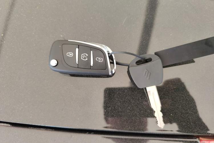 Used JMEV Xiao Qilin 2024 201km Comfort Version Vehicle Key