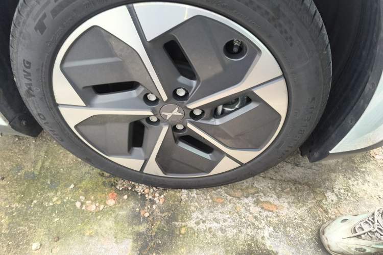 Used XPeng MONA M03 2024 515 Long-Range Right Front Wheel Hub