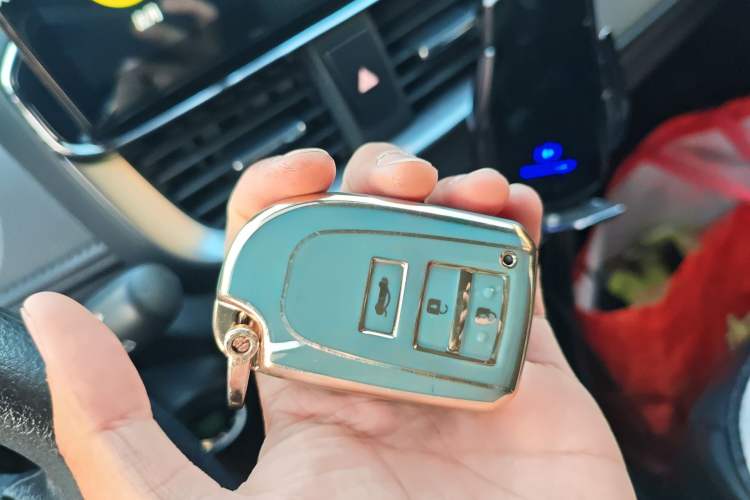 Used Toyota YARiS L Zhi Xuan 2022 X-Trail 1.5L CVT Luxury PLUS Edition