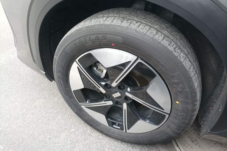 Used Geely Galaxy E5 2024 440km Launch Edition
