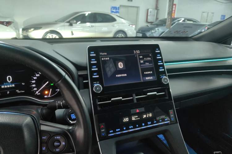 Used Toyota Avalon 2019 2.0L Luxury Edition China VI Standard
