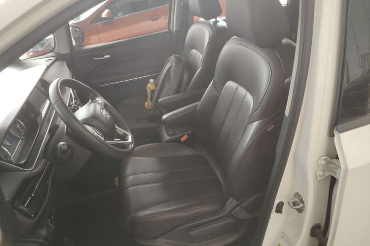 Used GAC Trumpchi M6 2019 270T DCT Luxury Edition (7-seater) China VI