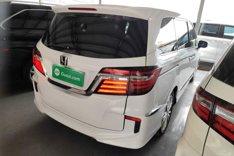 Used Honda Elysion 2016 2.4L Luxury Edition Rear Right 45 Deg