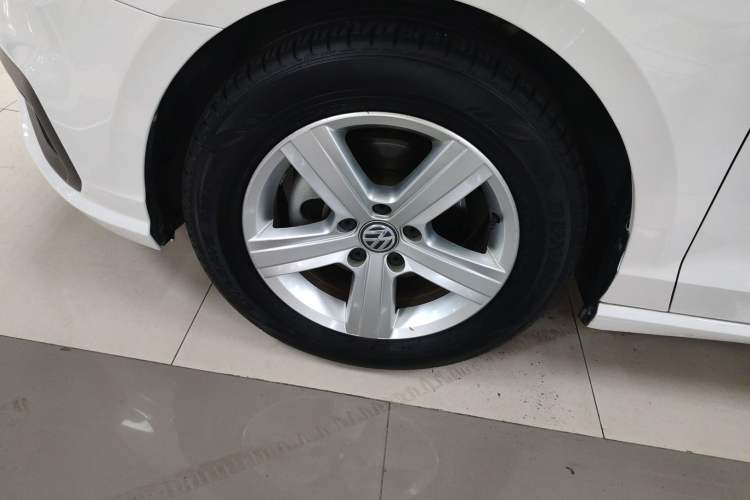 Used Volkswagen Lamando 2019 230TSI DSG Fashion Edition China VI