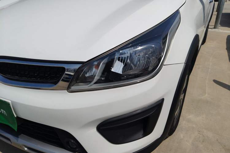 Used Kia KX Cross 2017 1.4L AT GLS
