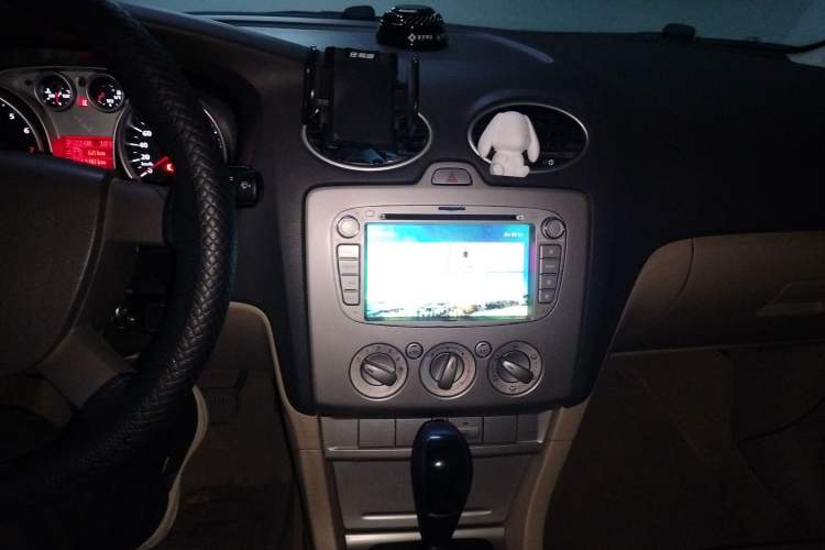 Used Ford Focus 2013 Sedan Classic 1.8L Automatic Base Model