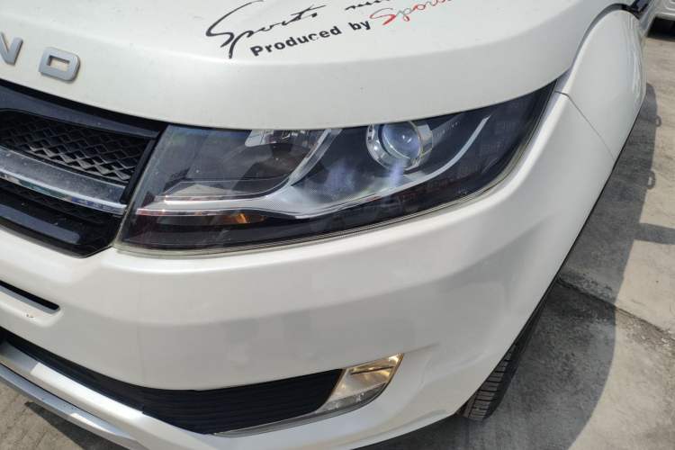 Used Land X7 2015 2.0T Panoramic Luxury Edition Left Front Headlight