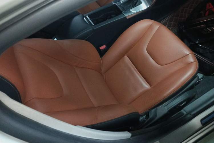 Used Volvo S60 2019 S60L Facelift T5 Intelligent Advanced Edition