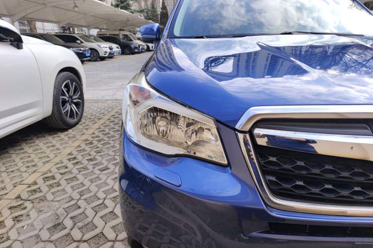 Used Subaru Forester 2013 2.5i Automatic Luxury Edition
