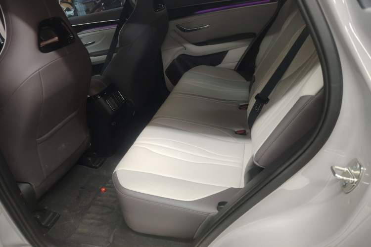 Used BYD Song PLUS New Energy 2025 EV Intelligent Driving Version 520km Premium Model
