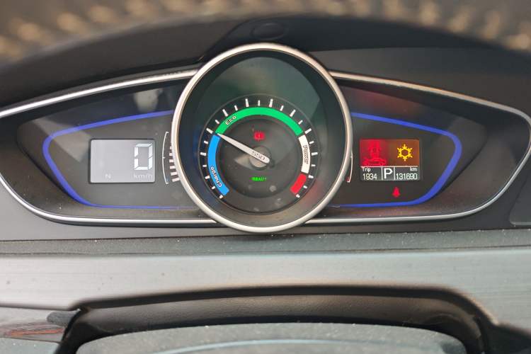 Used Roewe e550 2016 Deluxe Edition