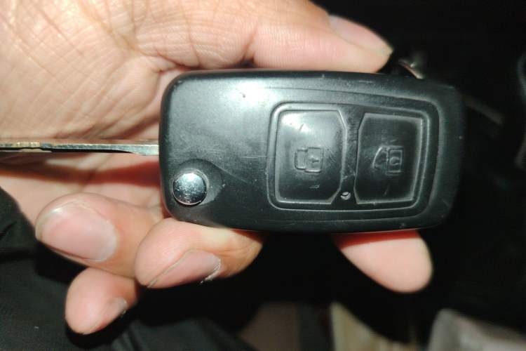 Used CHANGAN KAICHENG Ruixing M80 2021 1.6L Base Version 2-Seater Non-Air-Conditioned China VI Standard Flat Roof Liftback Doors DAM16KR Vehicle Key