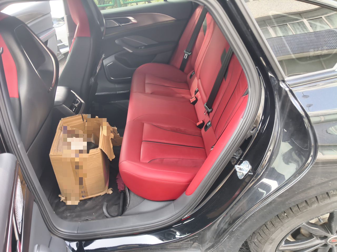 Hongqi H6 2025 2.0T ZhiShang Version — снимка 17