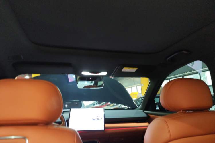 Used CHANGAN NEVO Q07 2025 215 Flagship PLUS Headliner