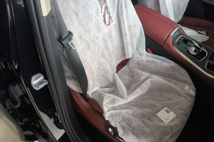 Used BMW X5 2023 xDrive 30Li Luxury M Sport Package