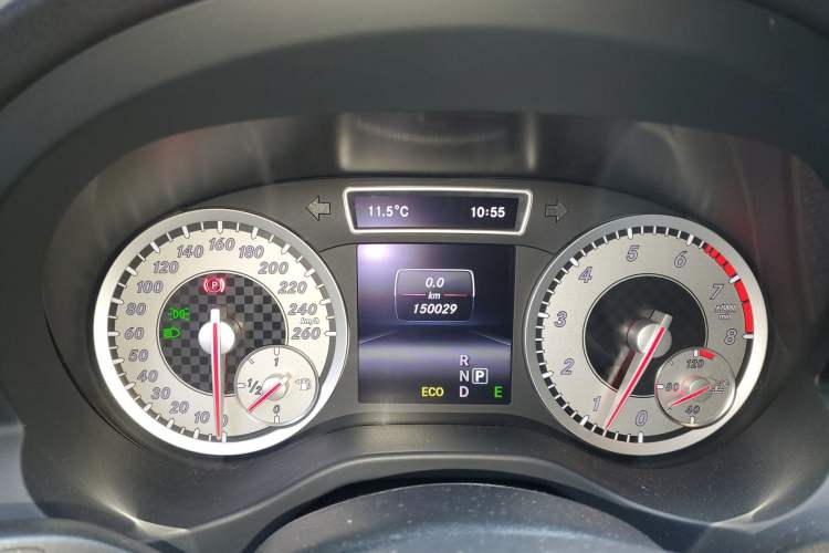 Used Mercedes-Benz A-Class 2013 A 200 Urban Edition Instrument Cluster