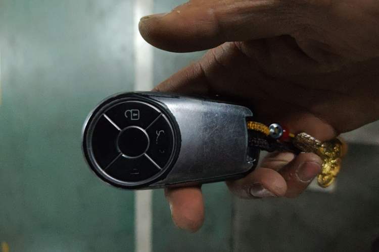 Used ORA Good Cat 2023 401 km Standard Range Luxury Version Lithium Iron Phosphate
