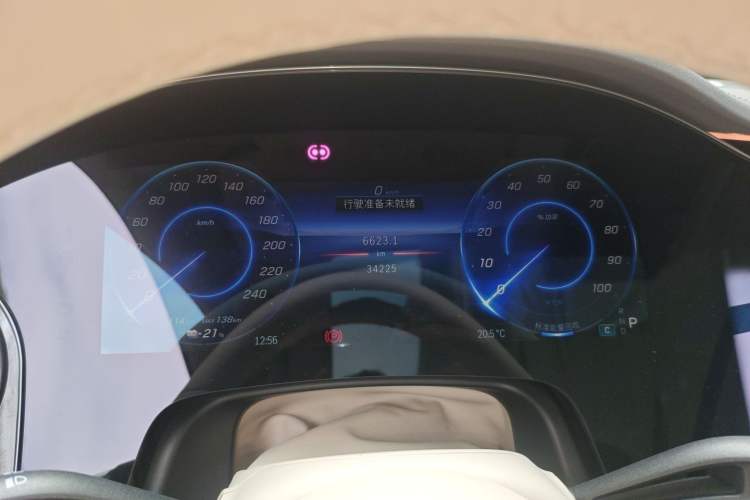 Used Mercedes-Benz EQS SUV 2023 450 4MATIC Pioneer Edition
