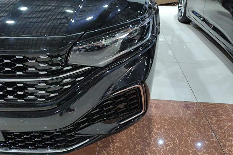 Used Volkswagen Passat 2025 Outstanding Model 330TSI Starry Elite Edition
