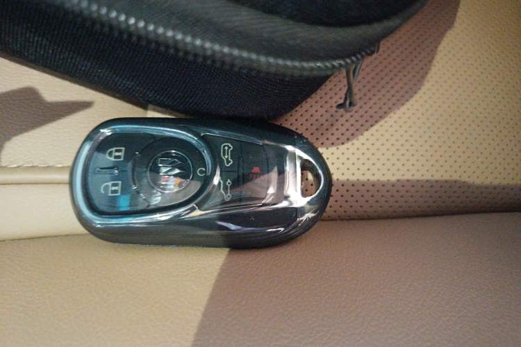 Used Buick GL8 2018 ES 28T Luxury Model China VI Standard
